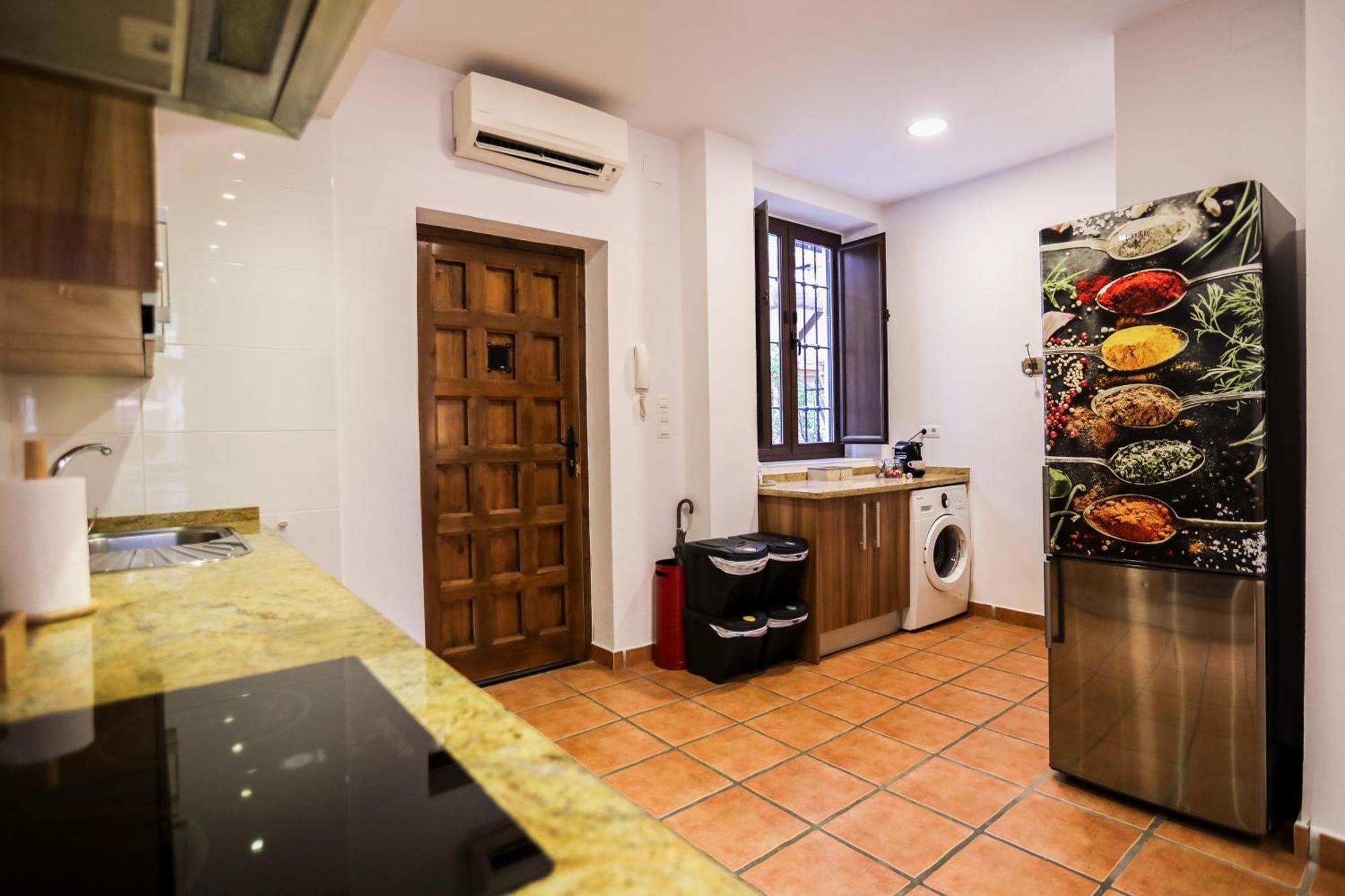 Apartamento Centrico Con Patio Exterior En El Mejor Barrio De Granada El Realejo エクステリア 写真
